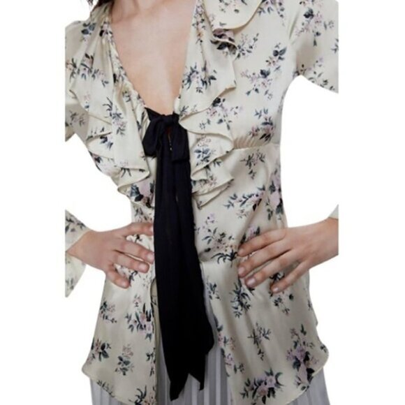 Zara floral Lace Satin Blouse with ruffle sleeves size Medium - Picture 8 of 13